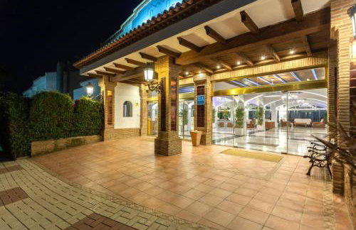 Casa Marbella Vime Resort Gym Spa Pools - Photo 4