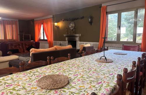 Casa para fiestas 16 personas, barbacoa y terraza - Photo 77