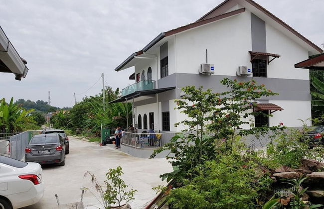 Mri Homestay Sg Buloh - 3 Br House on First Floor With Centralised Pool - Foto 16