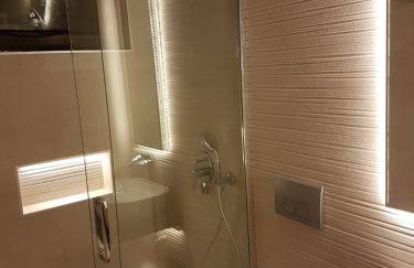 Golden view luxury apartment - Photo 40