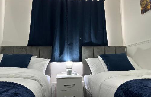 Affluent Living Property perfect for contractors & individuals Free Parking - Foto 5