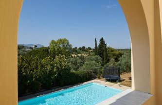 Olive Retreat - Photo 31