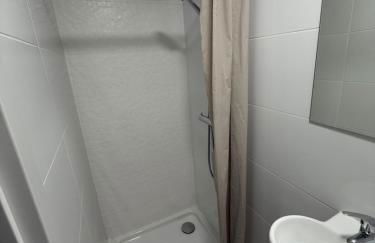 Habitaciones con cocina y baño privado de temporada Vacaciones largas Long Stay desde 11 noches - Foto 39