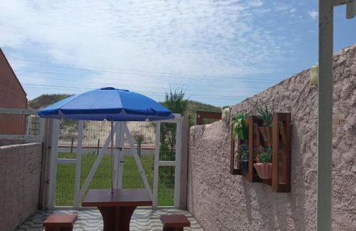 Lindo Duplex à 50 metros da praia - Foto 1