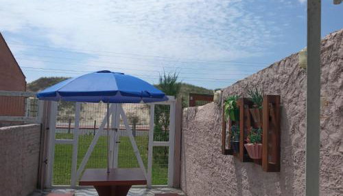 Lindo Duplex à 50 metros da praia - Foto 1