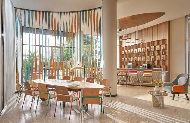 Oakwood Hotel & Apartments Saigon - Photo 4