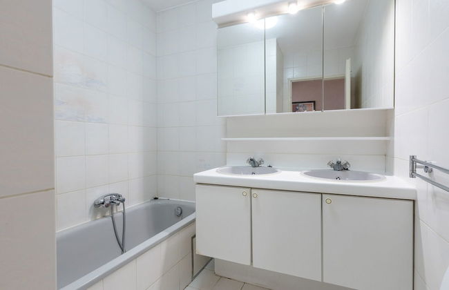 Cozy and Spacious Apartment on the 1st Floor - Foto 12