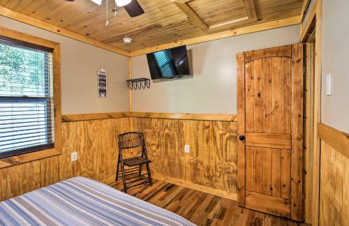 Silver Creek Cabin with Hiking Less Than 1 Mi to Town! - Foto 12