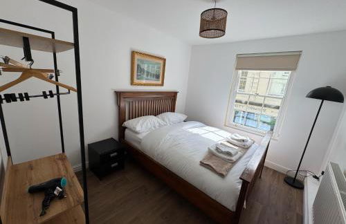 Rustic Elegance Town Centre Flat - Foto 12