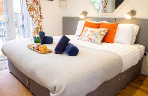 Haven Hideaway Beautiful Lymington Studio Apartment with Garden near The New Forest - Foto 1