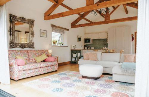 Peaceful Countryside Barn Conversion in the Yorkshire Dales by MCPI Hosting, Perfect for Couples, Small Families & Walkers - Photo 14