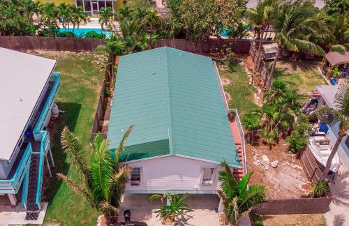 Near Beach Hot Tub Pet-Friendly - Foto 22