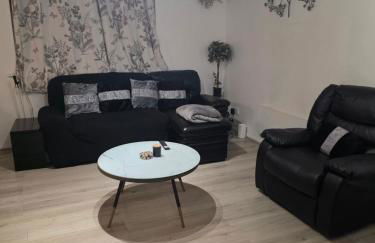 Lovely 2 bedroom flat - Foto 9