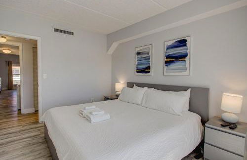 Beautiful Ocean Side 2 Bedroom Condo with Pool - Foto 30