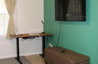 Hidden Emerald-Apartment with Kitchen and Laundry - Foto 16