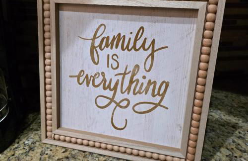 Beautiful Home For Large Family! - Foto 15