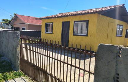 Casa Amarela Praia do Porto Imbituba - Photo 1