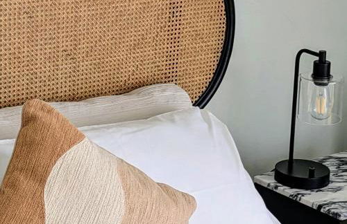 Charming Bright 2-Bed Heritage Flat, Battersea Park, London - Foto 47