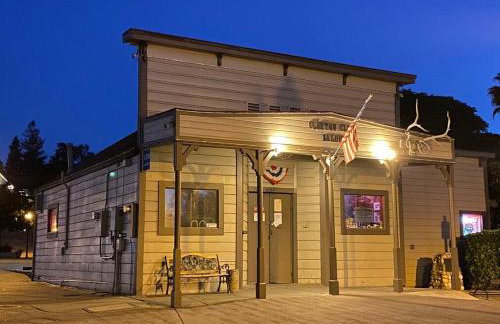 *DESIGNER East Bay Remodel Home* - Foto 12