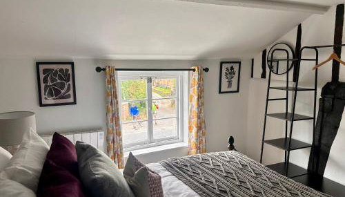 2 Bedroom Cottage in Debenham - The Old Toll House - Foto 3