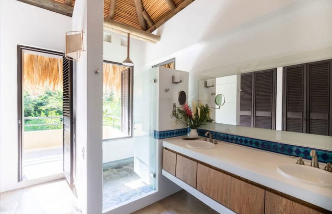 w Lovely 4BR Villa at Mesa de Yeguas - Photo 23