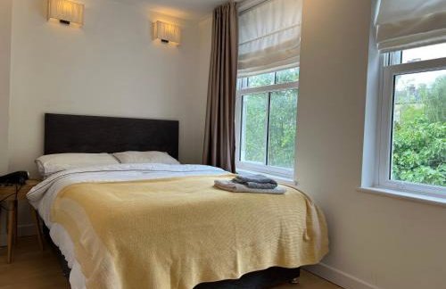 300m to Fitzwilliam museum 3 en-suites double bedroom Victoria house - Foto 9