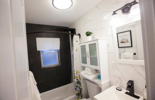 Alafia- Cozy JFK Area Home - This property is a hosted property meaning the host live on site - Foto 13