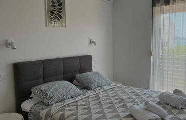 Gemini Apartments - Photo 14