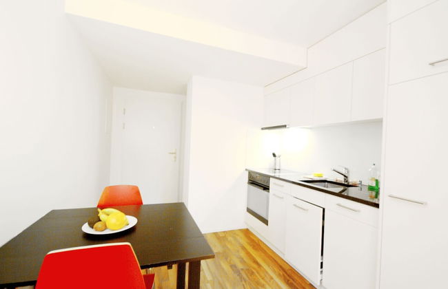 ZH Badenerstrasse I - Hitrental Apartment - Photo 6