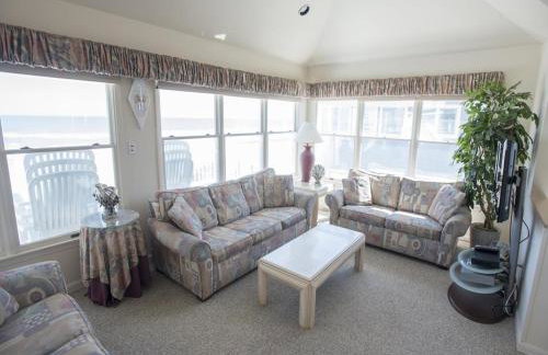 Ocean Front, Wi-Fi, Atlantic Views, 10 Beach Badges And Chairs, Outdoor Shower, Jacuzzi-Jet Tub, Decks Ping Pong Table, Private Yard,ship Bottom, - Foto 19