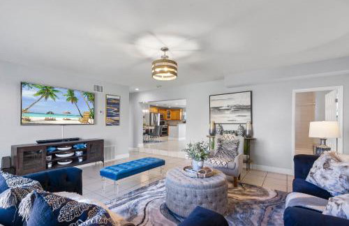 Modern 4BR Getaway Pet Friendly Outdoor Lounge - Foto 21