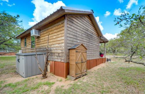 Pet-Friendly Johnson City Studio with Inspiring View - Foto 23