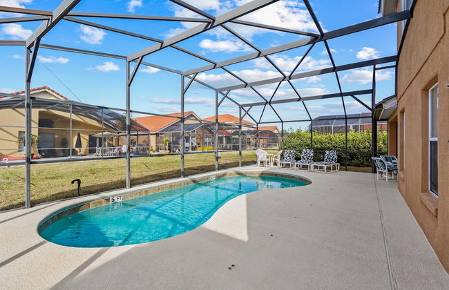 Family Ready in Gated Community Near Attractions - Foto 2