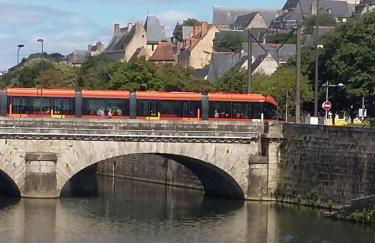 Petite Maison Romantique au calme, Cœur Historique, vue Ville et Jardin - Foto 36