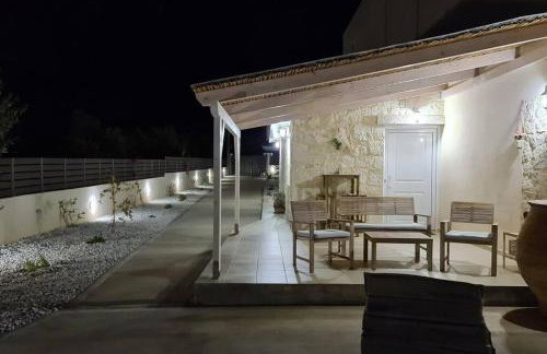 Zoi's SeaView House - Photo 59