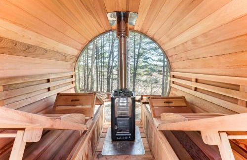 Northwood Tours Escape Hot Tub and Lake Access! - Foto 2