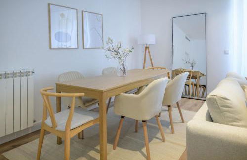 Avenida de San Luis 25, Design and comfort in the true style of Madrid, Book your getaway now! - Foto 71