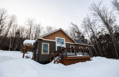 Dreamy Artist Chalet in Secluded Historic Village - Photo 33