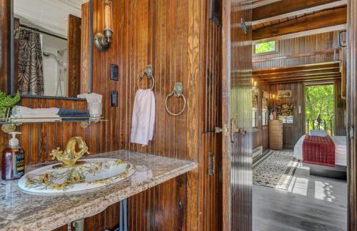 1920s Red Rock Caboose Bike Hike Explore - Foto 26