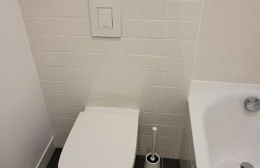 Trendige Stadtwohnung, historisches Haus mit Terrasse und Garten - Foto 8