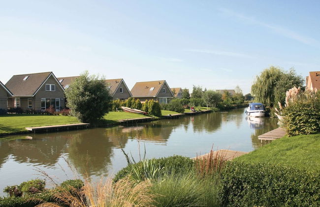 Lovely Holiday Home With Jetty Near Ijsselmeer - Foto 1