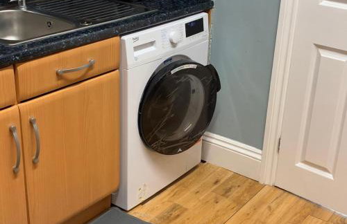 A-N-G Apartments - Parking EV 22kW by the Beach, Canoe Lake & South Parade Pier - Foto 23