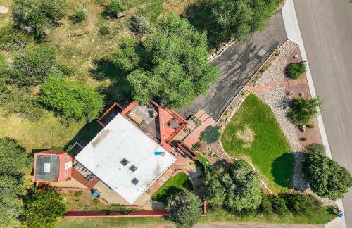 Sunstone Mesa Luxe Broadmoor Getaway w Hot Tub - Foto 74