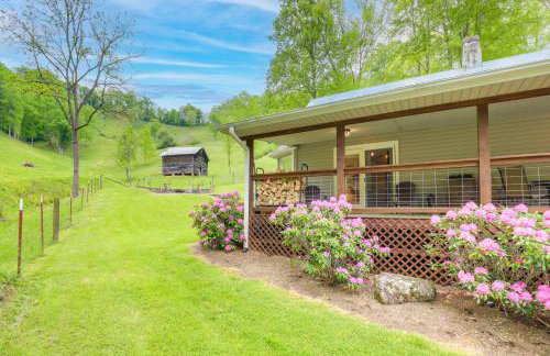 Cozy Mars Hill Farmhouse with Scenic Views - Foto 20