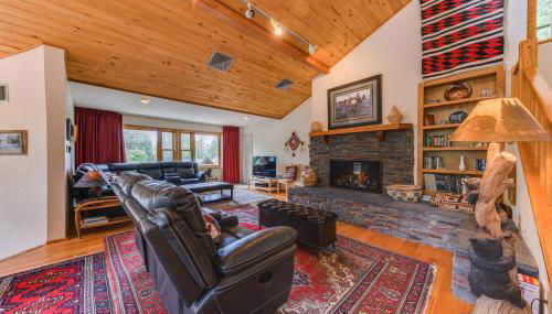 Cloudcroft Mtn Home with Patio, Walk to Golf Course! - Foto 5