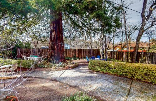 Forbestown Carriage House in the Heart of Dtwn - Foto 24