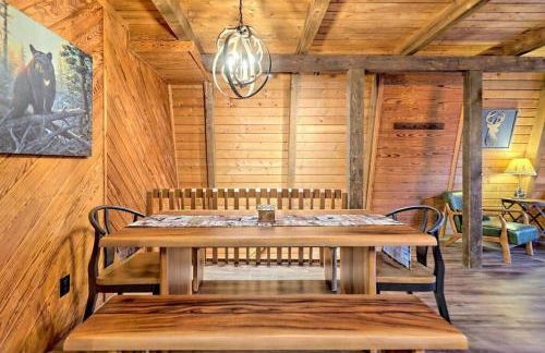 Near Downtown Helen - HotTub, Sauna, Game Room, Fire Pit - Foto 23