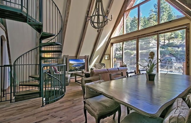 3877 Crest Drive - Photo 7