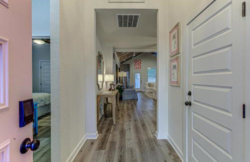 6BD Retreat for 14 with Fire Pit Patio & Lake Access - Foto 36