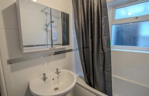 Charming & Relaxing Getaway near Liverpool City - Foto 5